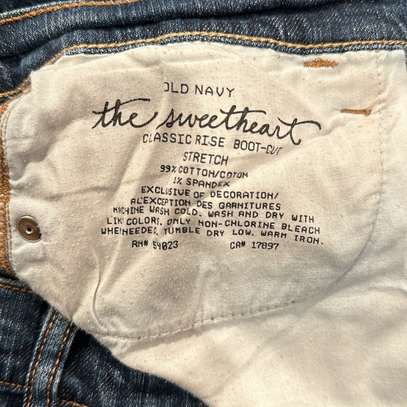 Old navy bootcut jeans - Picture 5 of 5